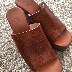 Zara Wedges